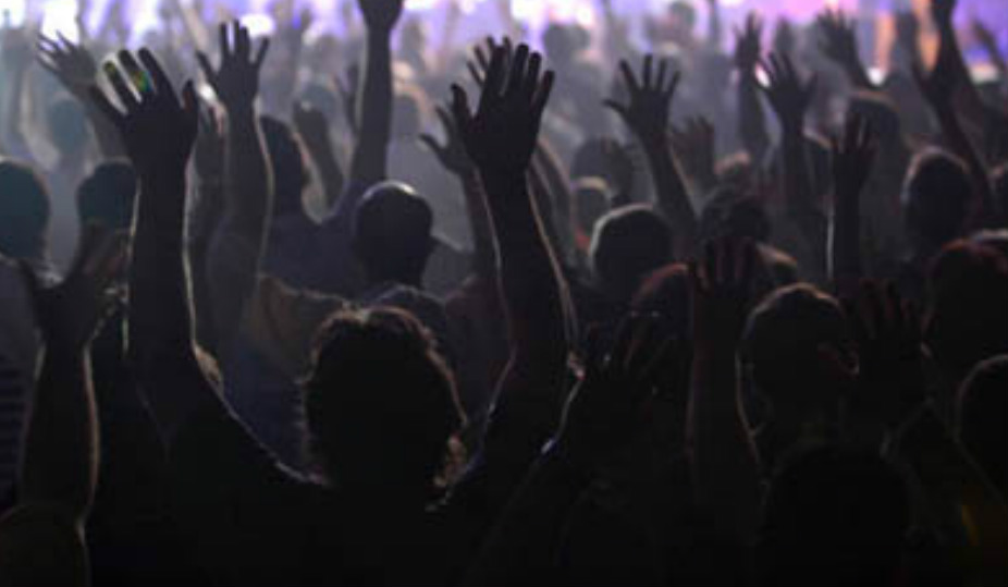 worship hands, Langley Vineyard